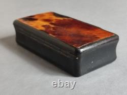 19th Century Compressed Horn Snuff Box with Tortoiseshell Veneer