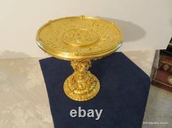 19th Century Gilded Bronze Centerpiece 24cm High Napoleon III Period 19th Century Gilded Bronze Centerpiece 24cm High Napoleon III Period