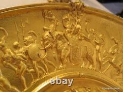 19th Century Gilded Bronze Centerpiece 24cm High Napoleon III Period 19th Century Gilded Bronze Centerpiece 24cm High Napoleon III Period