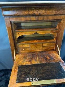 19th Century Secretary in Walnut from the Louis-Philippe Era