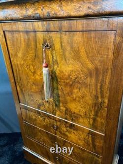 19th Century Secretary in Walnut from the Louis-Philippe Era