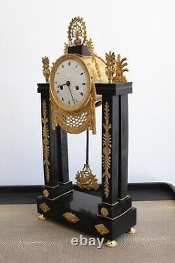 19th Epoch Pendulum In Golden Bronze
