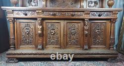 19th century walnut Renaissance buffet