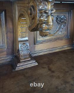 19th century walnut Renaissance buffet