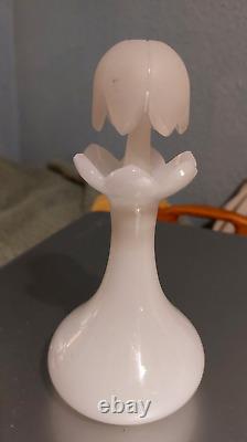 ANTIQUE WHITE OPALINE BOTTLE 19TH CENTURY