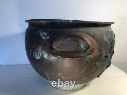 Ancient Asian bronze cache-pot from the 19th century