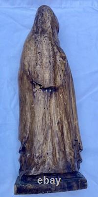 Ancient carved wooden Virgin, High-Era 17th century popular art Ancient carved wooden Virgin, High-Era 17th century popular art