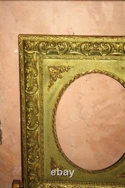 Antique Beautiful Wood and Gilded Stucco Frame Empire Restoration 19th Century Louis XVI