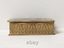 Antique Gilded and Enamelled Bronze Stamp Box from the NIII Era. 19th Century