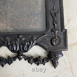 Antique Photo Frame in Ebonite Gutta-Percha 19th Century