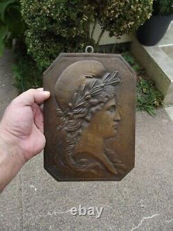 Antique bronze plaque statue Sculpture of Marianne from the 19th century for Town Hall