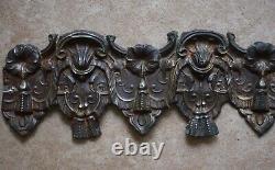 Antique embossed brass frieze of 194 cm x 15.5 cm, 19th century period