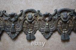 Antique embossed brass frieze of 194 cm x 15.5 cm, 19th century period