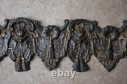 Antique embossed brass frieze of 194 cm x 15.5 cm, 19th century period