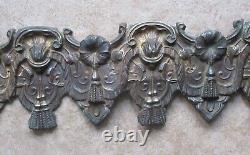 Antique embossed brass frieze of 194 cm x 15.5 cm, 19th century period