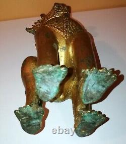 Asian bronze statue of a fo dog from the 19th century