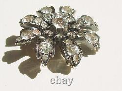 BEAUTIFUL ANTIQUE BROOCH from the MID-19th CENTURY in SILVER with WHITE STONE