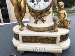 Beautiful Clock in Gilded Bronze and White Marble from the Mid 19th Century