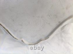 Beautiful Paris porcelain serving platter, mid-19th century