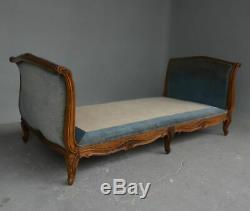 Bed Louis XV Style Walnut Sofa Period Late Nineteenth