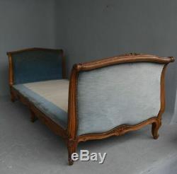 Bed Louis XV Style Walnut Sofa Period Late Nineteenth