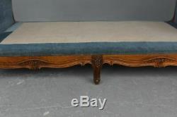 Bed Louis XV Style Walnut Sofa Period Late Nineteenth