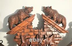 Black Forest Wooden Shelf At 19th Century Bears