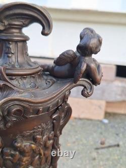 Bronze Ewer Napoleon III Period 19th Century Medal Patina