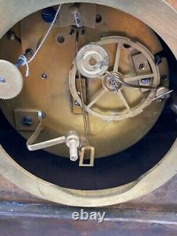 Bronze Pendule Dore Epoque Restoration Xixeme Dial Email Man At Book M135