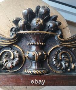 Carved walnut pediment 19th century Renaissance style High Middle Ages Griffin