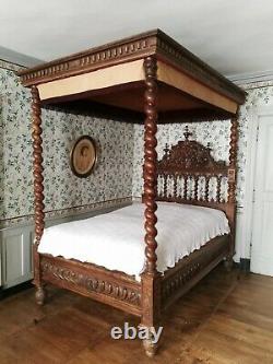 Castle Bed With Baldaquin Era XIX Ème Style Louis XIII In Walnut