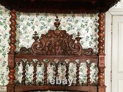 Castle Bed With Baldaquin Era XIX Ème Style Louis XIII In Walnut