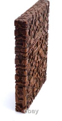 +China, Canton. Sandalwood Business Card Holder, Late 19th Century+