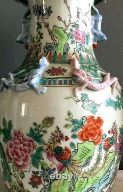 Chinese Vase 19th Time Pink Family. Porcelain China