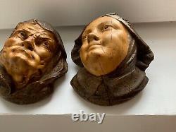 Couple Tobacco Pot Busts In Wood Imitation Plaster Era Late XIX Beginning XX Th