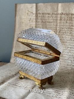 Crystal-cut empty pocket ring holder and gilded bronze, Empire period, 19th century