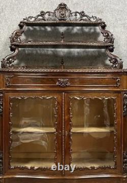 Curved Napoleon III period display cabinet, made of mahogany, dating from the 19th century