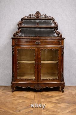 Curved Napoleon III period display cabinet, made of mahogany, dating from the 19th century