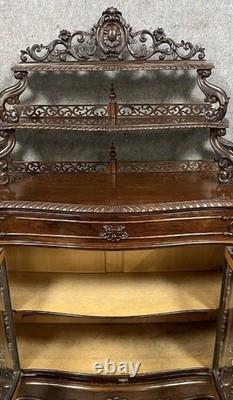 Curved Napoleon III period display cabinet, made of mahogany, dating from the 19th century