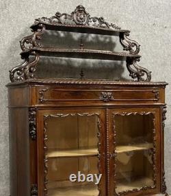 Curved Napoleon III period display cabinet, made of mahogany, dating from the 19th century