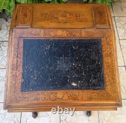 Davenport Desk in Marquetry Walnut Victorian Era