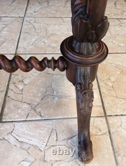 Davenport Desk in Marquetry Walnut Victorian Era