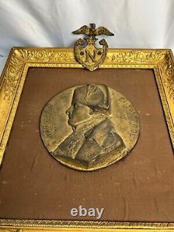 David d'Angers, Napoleon medallion, bronze, Empire era, 19th century.