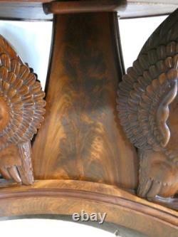 Empire-period swan pedestal table in flame mahogany and Turquin marble, 19th century