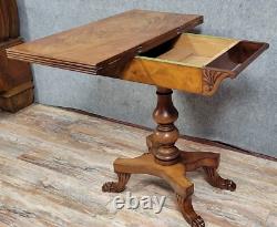 English gaming table from the 19th century in blonde mahogany circa 1820