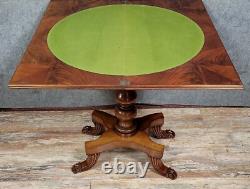 English gaming table from the 19th century in blonde mahogany circa 1820