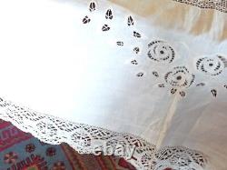 Exceptional Nappe In Brode Coton File Epoque 1900. Dimensions 3m20x2m