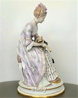 Figure In Meissen Porcelain Woman Reading Era Late Nineteenth Century