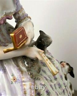 Figure In Meissen Porcelain Woman Reading Era Late Nineteenth Century
