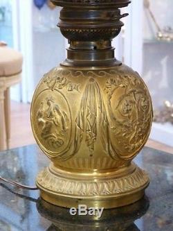 Gilt Bronze Lamp Louis XVI Style, With Antique Decor, Nineteenth Time
